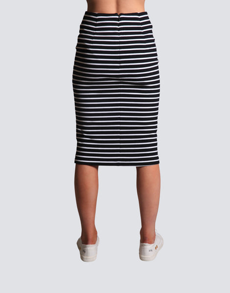 Stand Still Skirt - Black